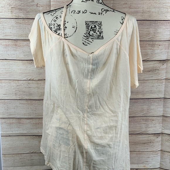 bobi Los Angeles Cream Cold Shoulder Short Sleeve - Picture 3 of 7